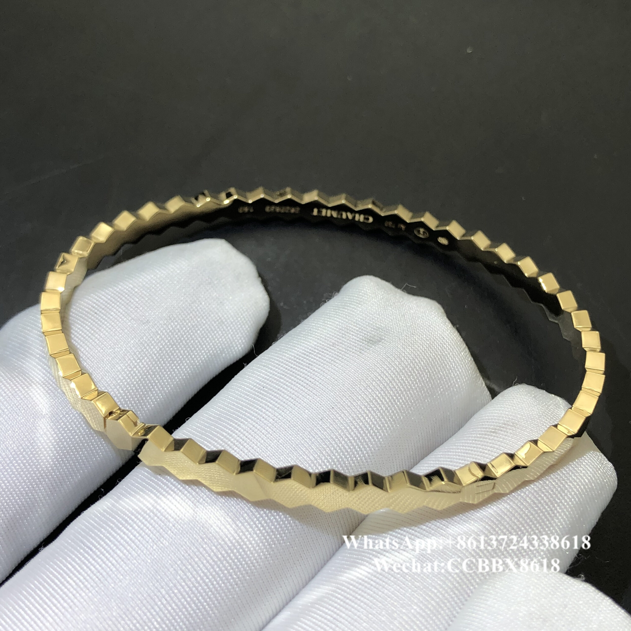 Chaumet Bee bracelet, 18k yellow gold - Image 4