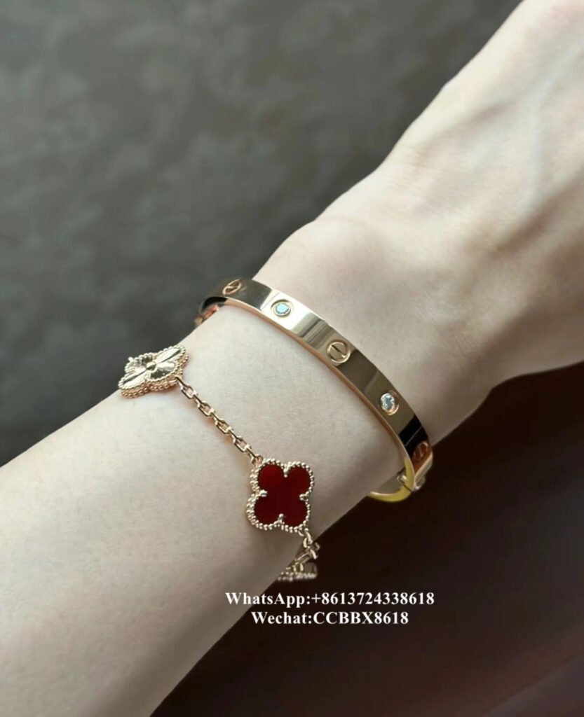10月8日 cartier love bracelet, 4 diamonds, 18k rose gold (10) 10月8日 cartier love bracelet, 4 diamonds, 18k rose gold (10)