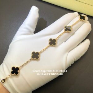 VCA Vintage Alhambra bracelet, onyx, 18k yellow gold, 5 motifs