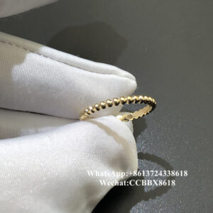 VCA Perlée pearls of gold ring, 18k yellow gold, small version